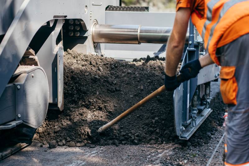 Everything You Need To Know About Asphalt Driveway Maintenance & Repair